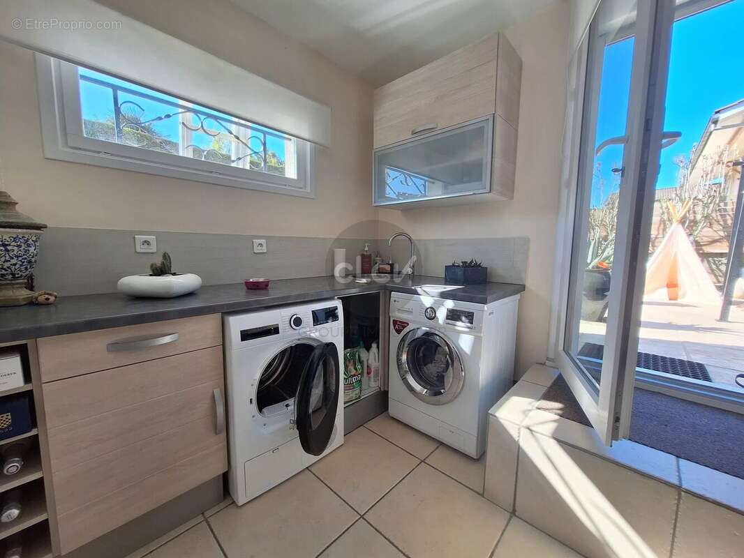 Maison à CHASSE-SUR-RHONE