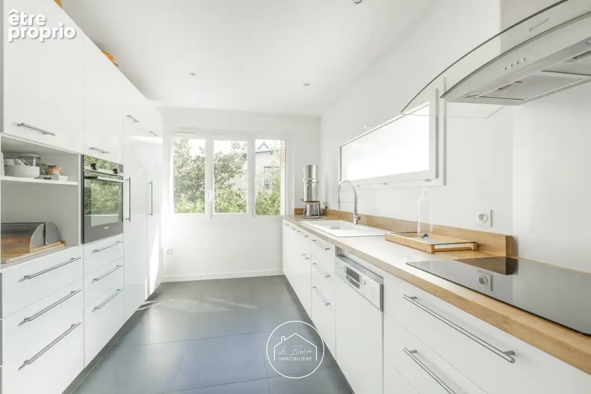 Maison contemporaine de 2020 - Quartier Le Haras à Viroflay- Rive Gauche - photo 3