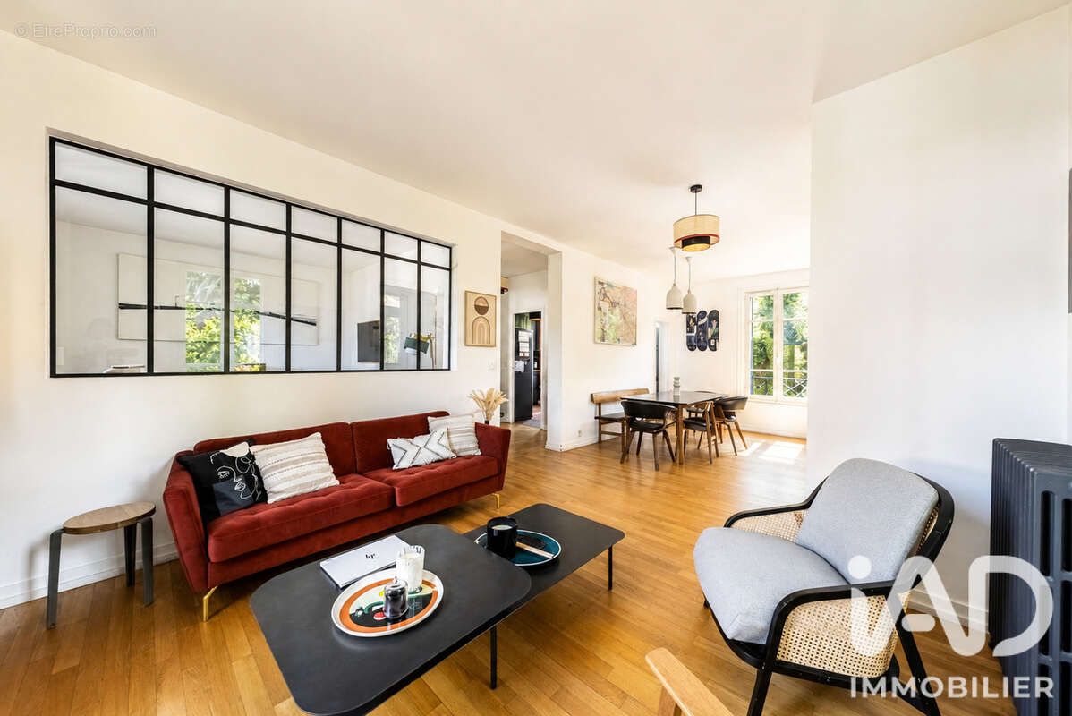 Maison 240 m² à Clamart  - photo 7