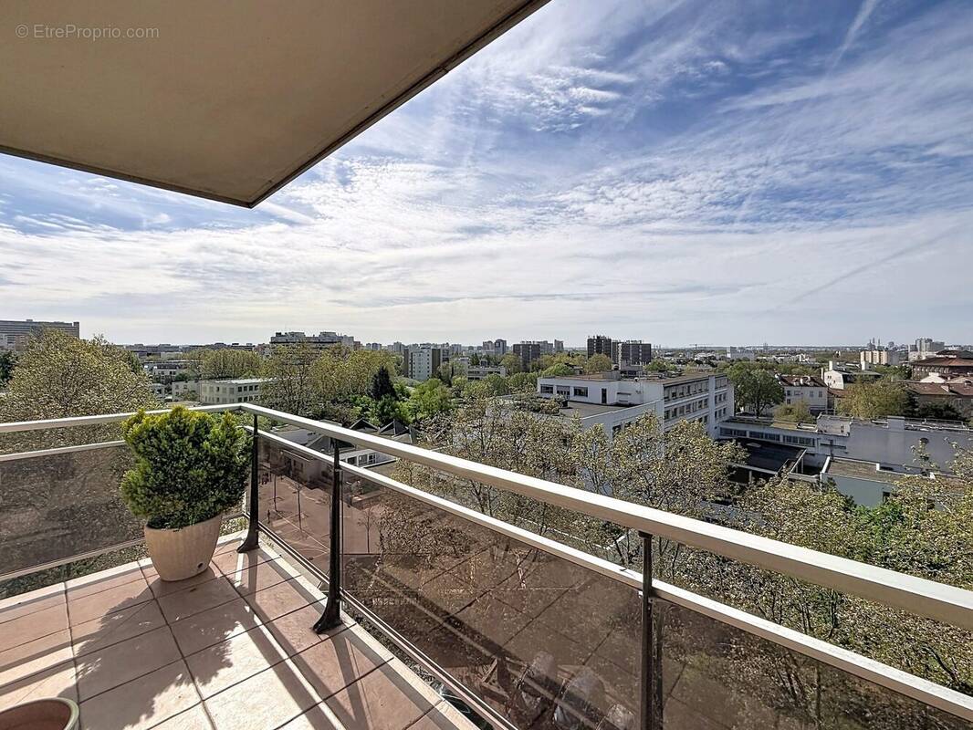 Appartement à MAISONS-ALFORT