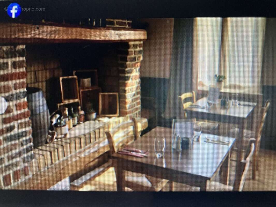 Deux en un: exploitez votre restaurant tout en bénéficiant d'un logement de fonction. - photo 4