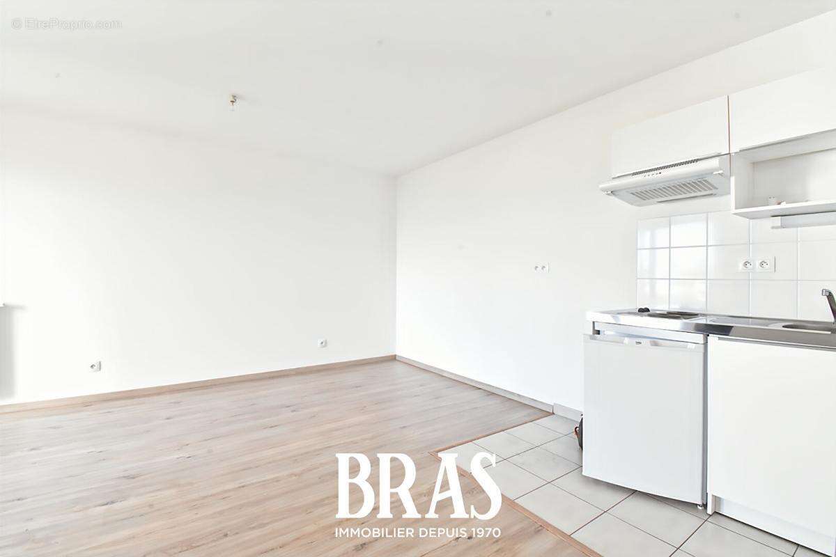 Appartement à REZE