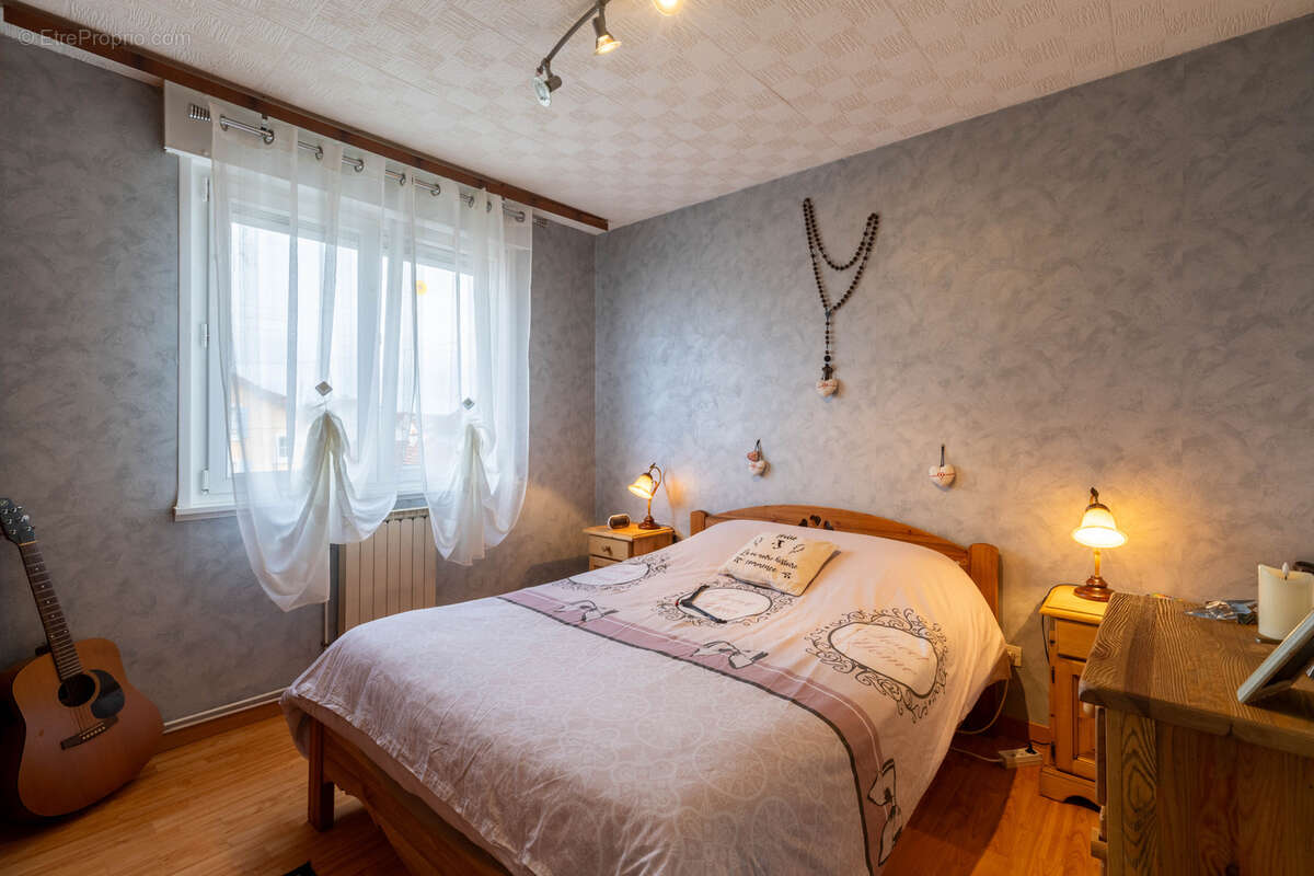 Appartement à AMNEVILLE