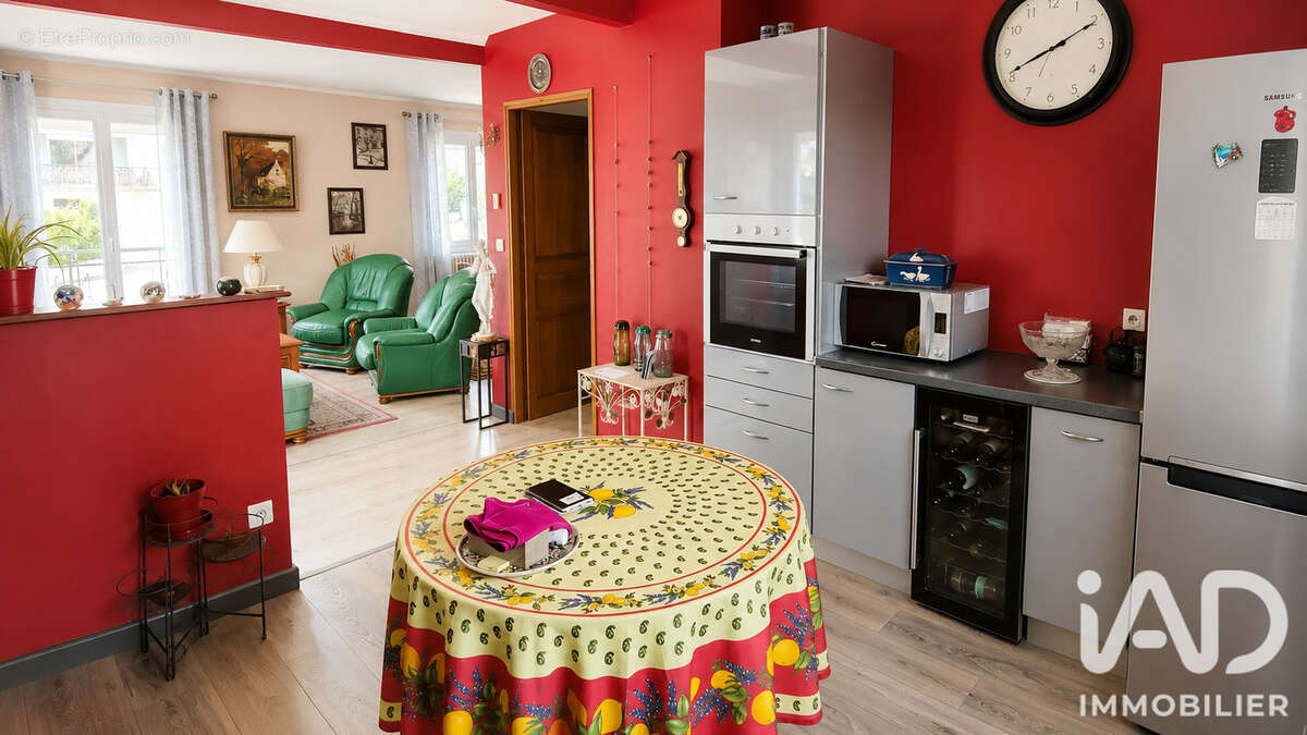 Maison 80 m² à Lons-Le-Saunier  - photo 5