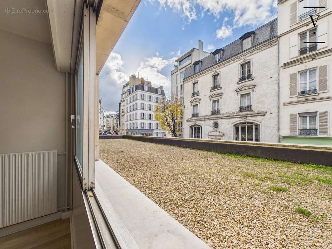Appartement à PARIS-6E