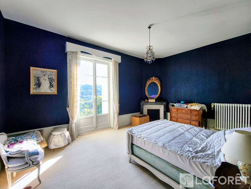 Maison à ESPALY-SAINT-MARCEL