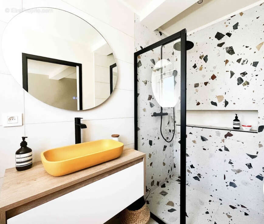 Appartement à OLMETO