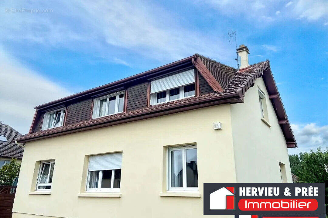 Maison à LUC-SUR-MER