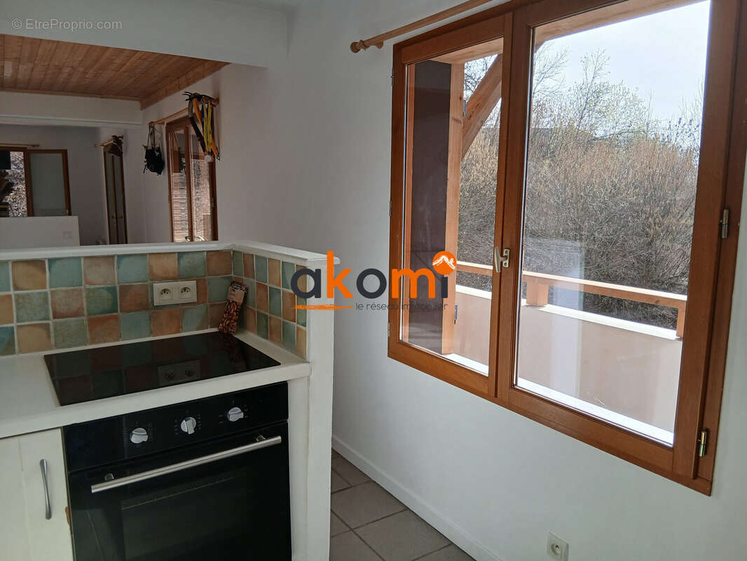 Appartement à SERRAVAL