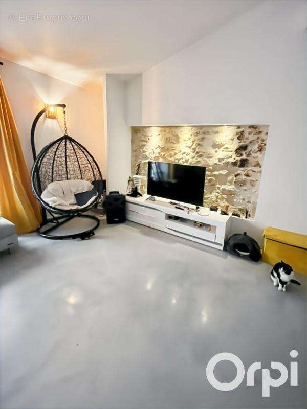 Appartement à PONT-SAINT-ESPRIT