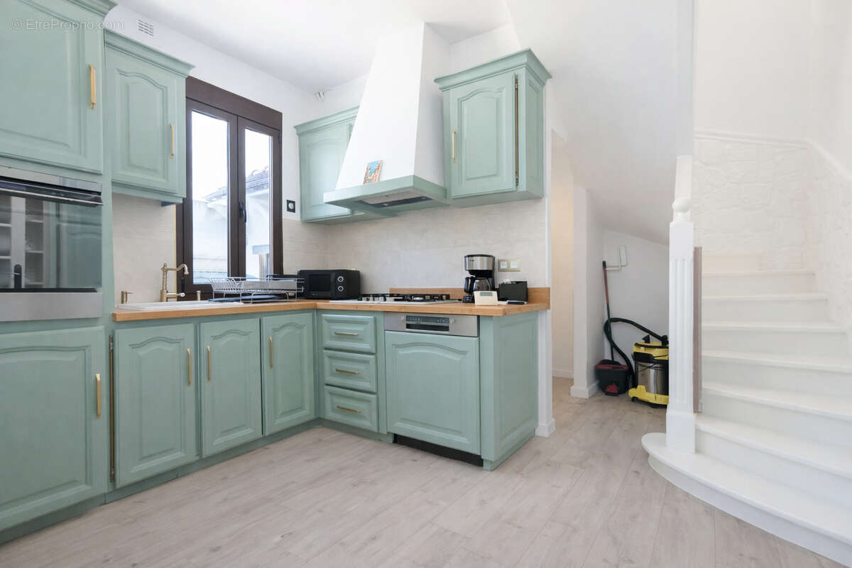 Maison à OZOIR-LA-FERRIERE