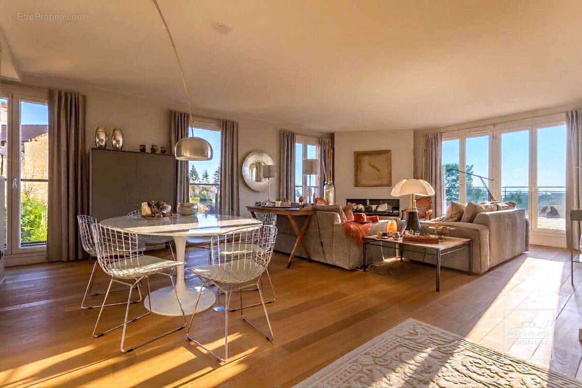 Saint Didier Au Mont D'Or, Appartement grand standing, terrasse panoramique de 136 m² - photo 5