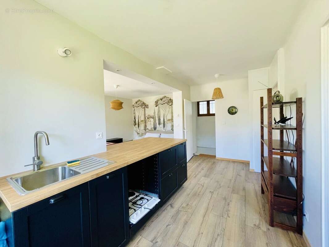 Maison à VAISON-LA-ROMAINE