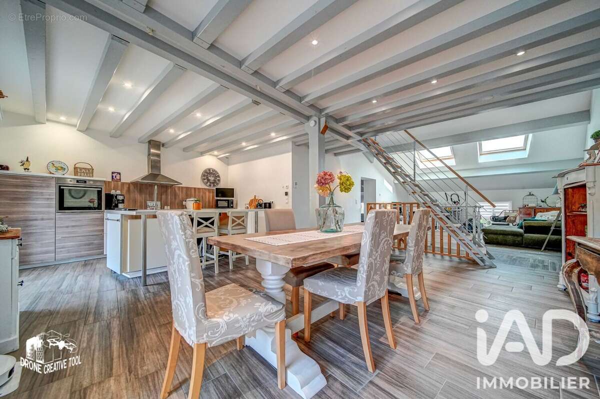 Maison 152 m² à Vandelainville  - photo 2
