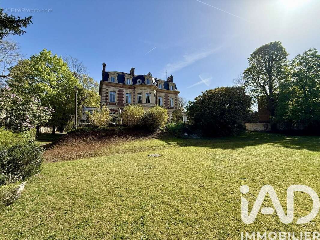 Photo 2 - Appartement à COMPIEGNE