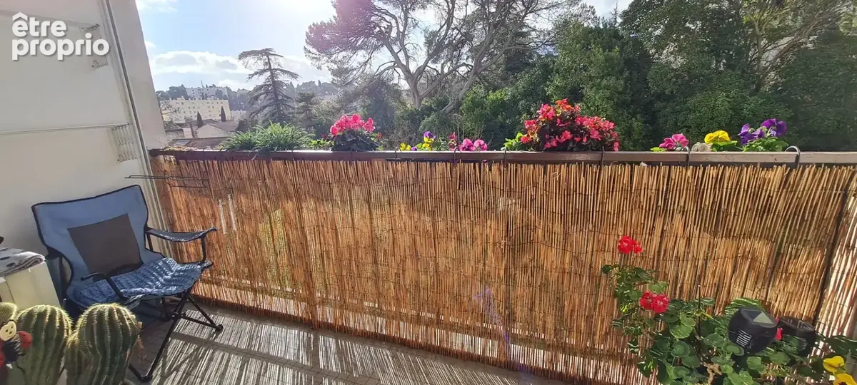 NIMES à vendre T5 de 84 m² 3 chambres, garage individuel, balcon, jardin commun, parking - photo 14