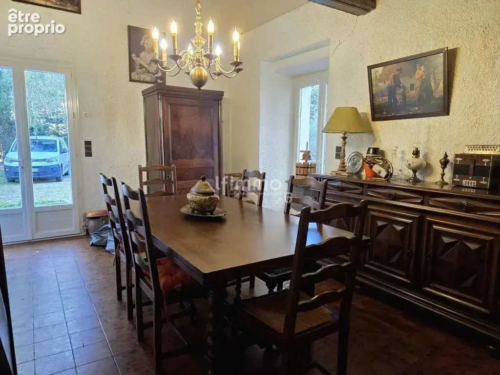  Grande maison familiale – 206 m² – Parcelle 17 457 m² - photo 7