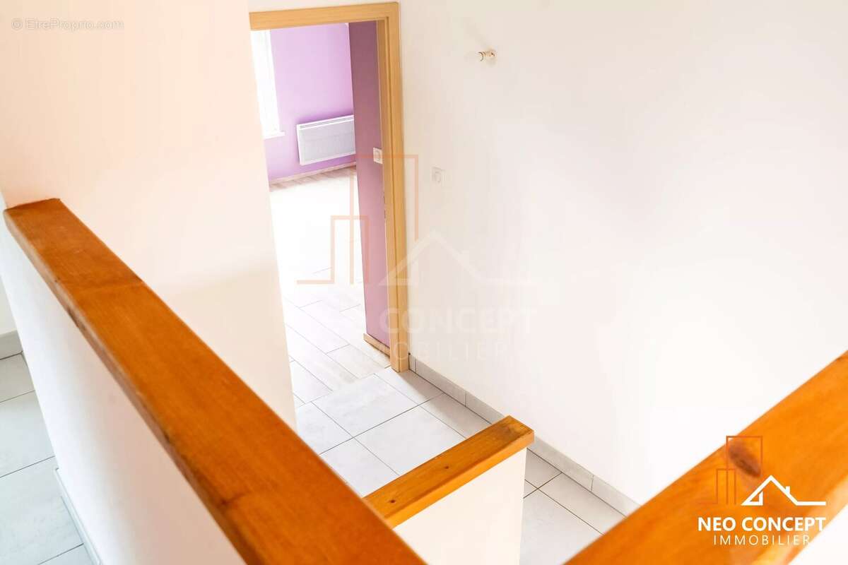 Maison contemporaine de 2012 sur 10 ares – 3 chambres, grande terrasse avec grand carport - photo 19