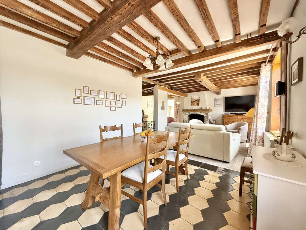 Maison à CAMPHIN-EN-PEVELE
