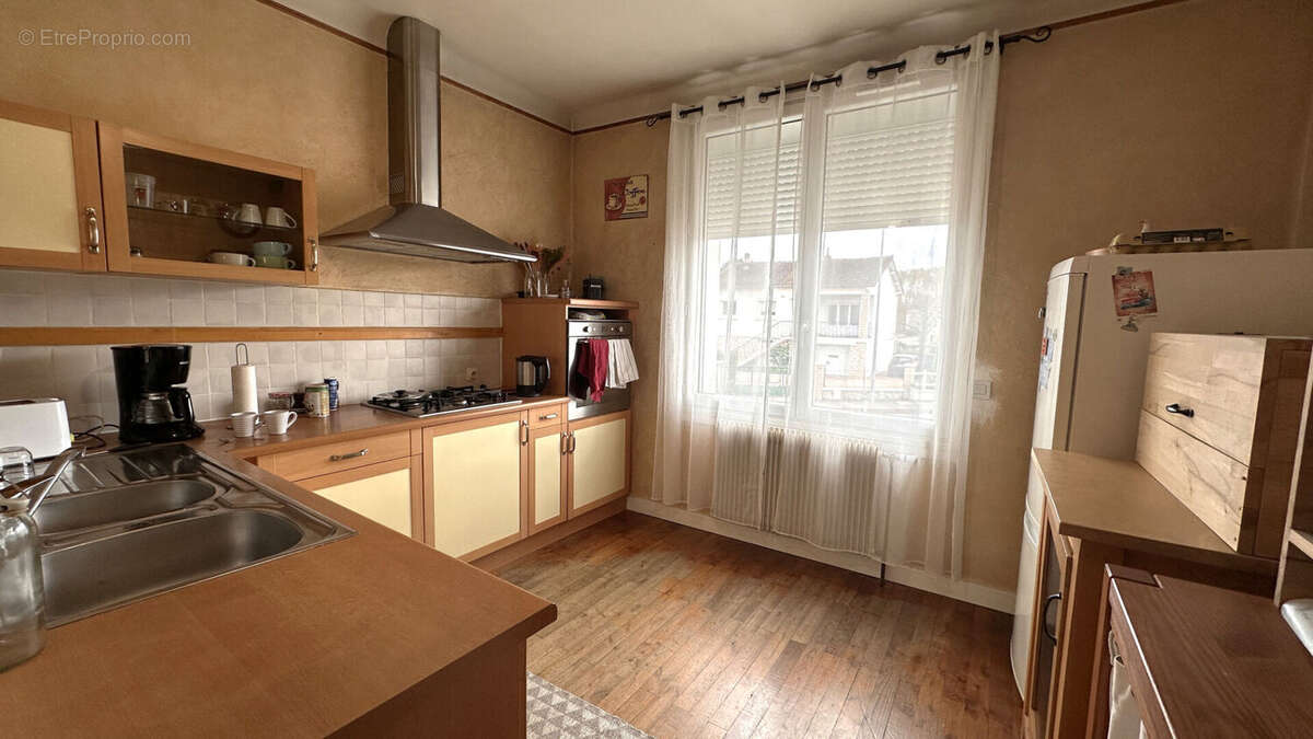 Maison à JAUNAY-CLAN