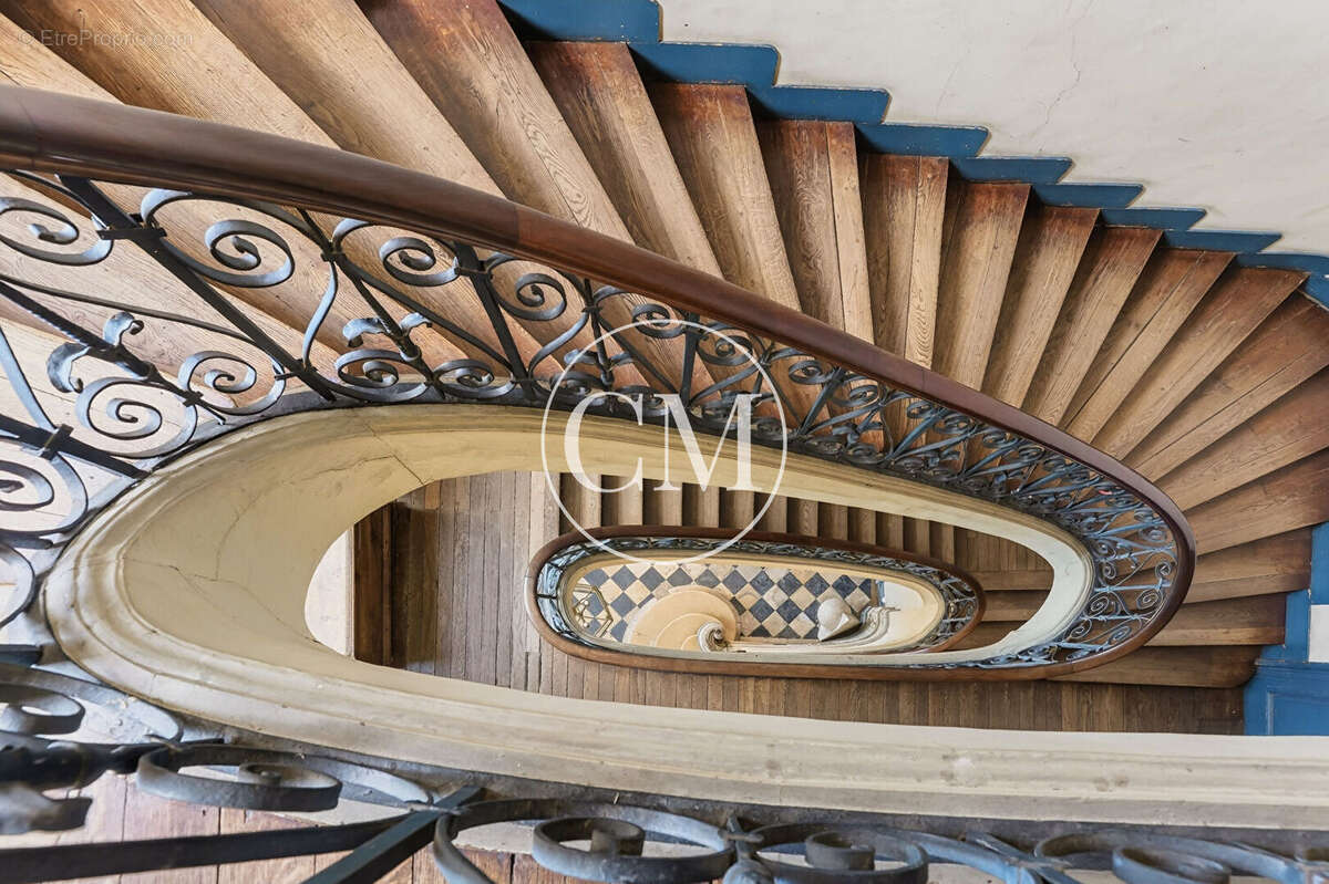 Appartement à VERSAILLES