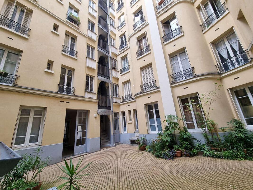 Appartement à PARIS-5E