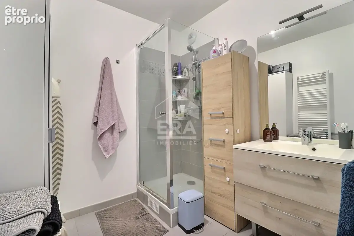 Appartement Colombes 3 pièces de 65 m² avec balcon et parking - Colombes (secteur Gare du Stade) - photo 8