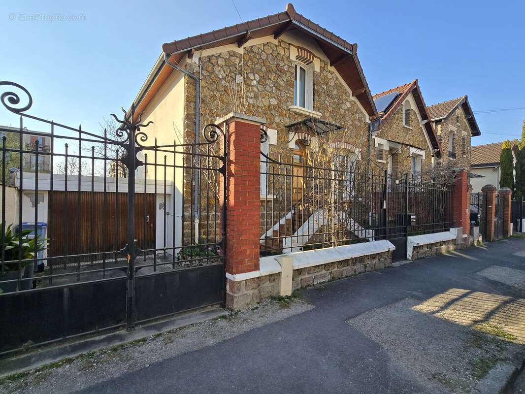 Maison à BONDY