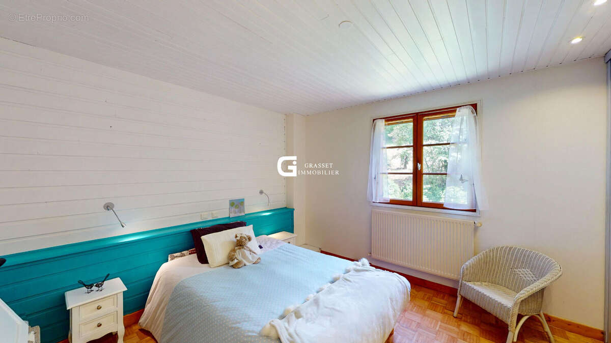 Maison à LAVANCIA-EPERCY