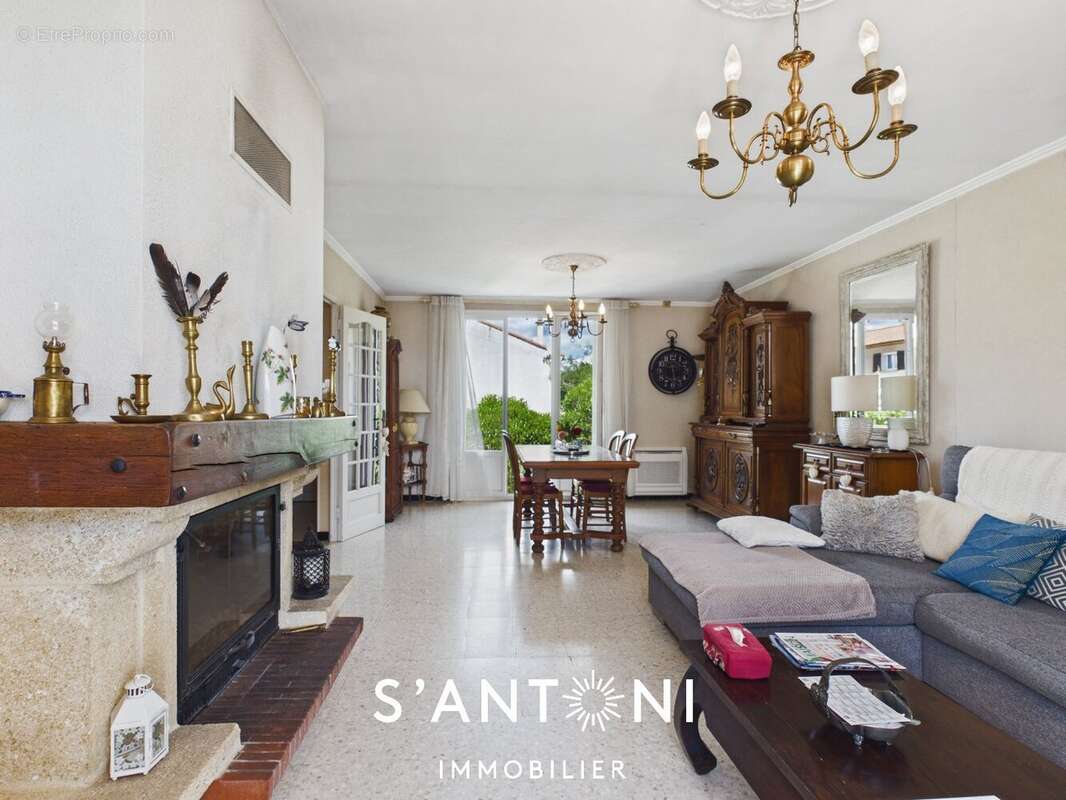 Maison à SAUVIAN