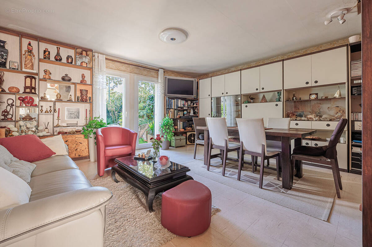 Maison à SAINT-ORENS-DE-GAMEVILLE