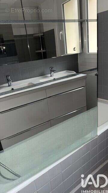 Photo 8 - Appartement à NIMES