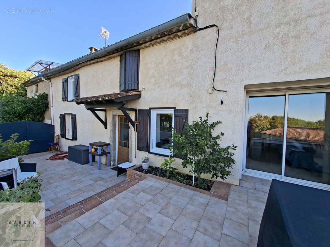 Maison à SAINT-AFFRIQUE-LES-MONTAGNES