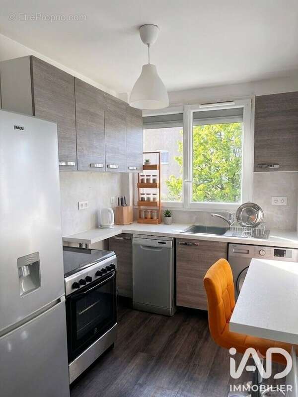 Photo 6 - Appartement à PUTEAUX