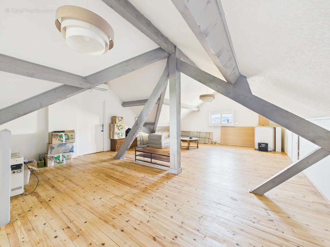 Maison à MONTBRISON