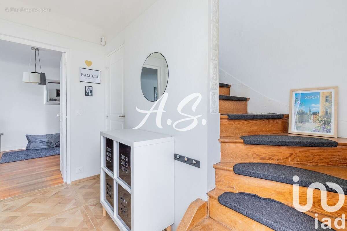 Photo 6 - Maison à VERRIERES-LE-BUISSON