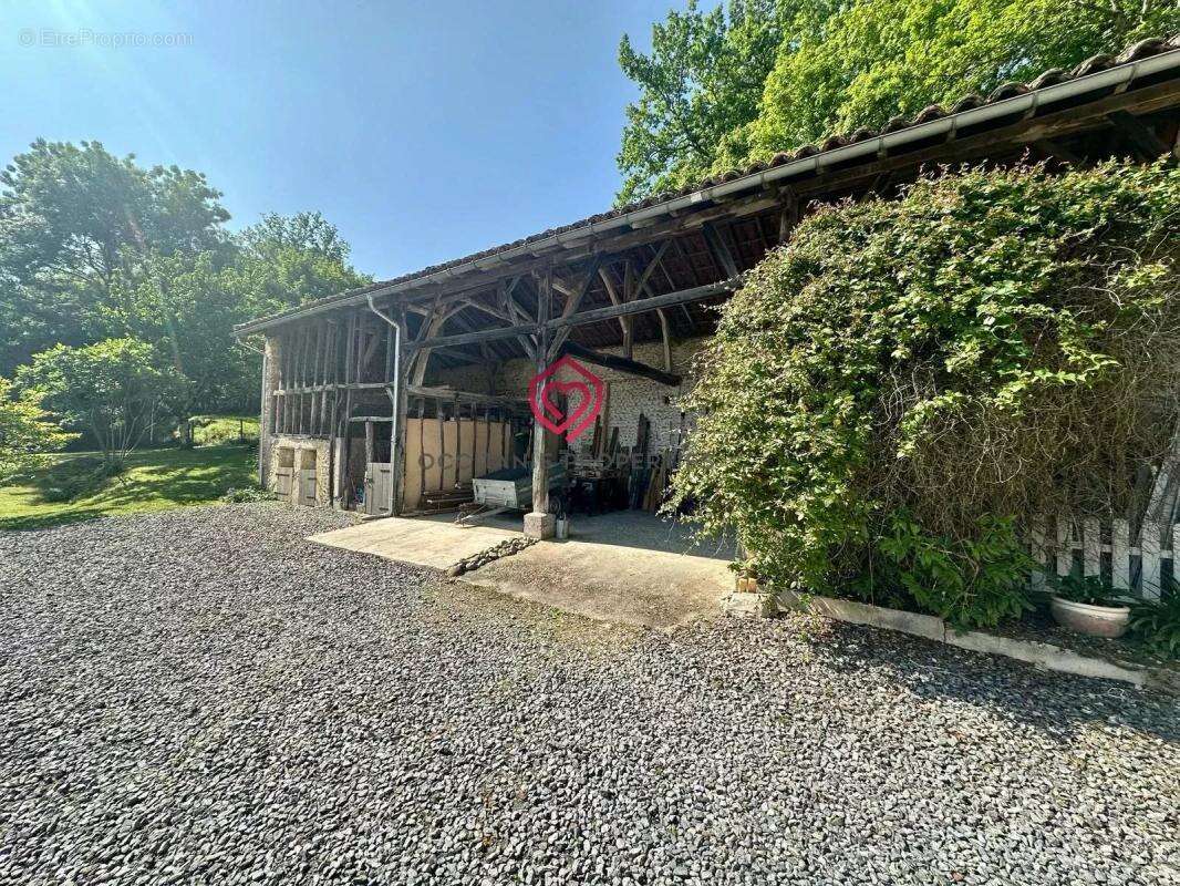 Maison à CANNET