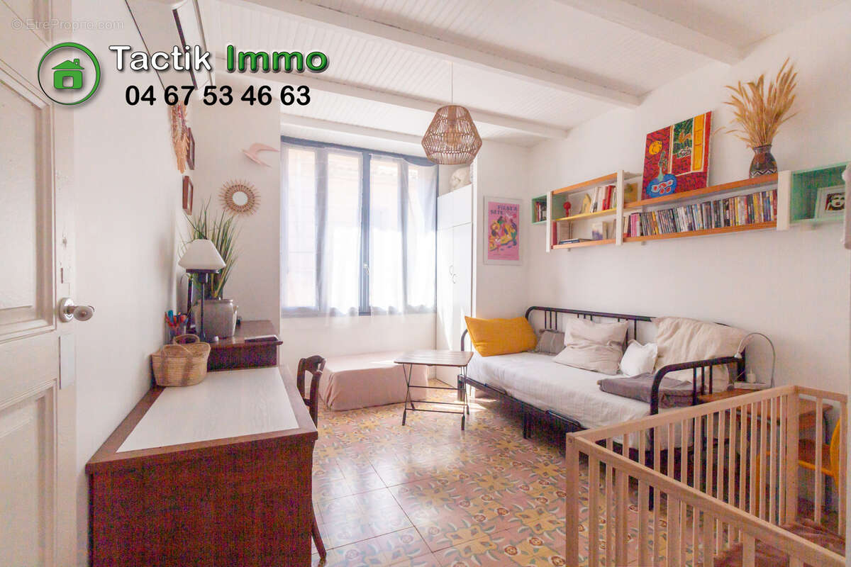 Sète, Quartier Haut, 4 pièces, terrasse. - photo 11