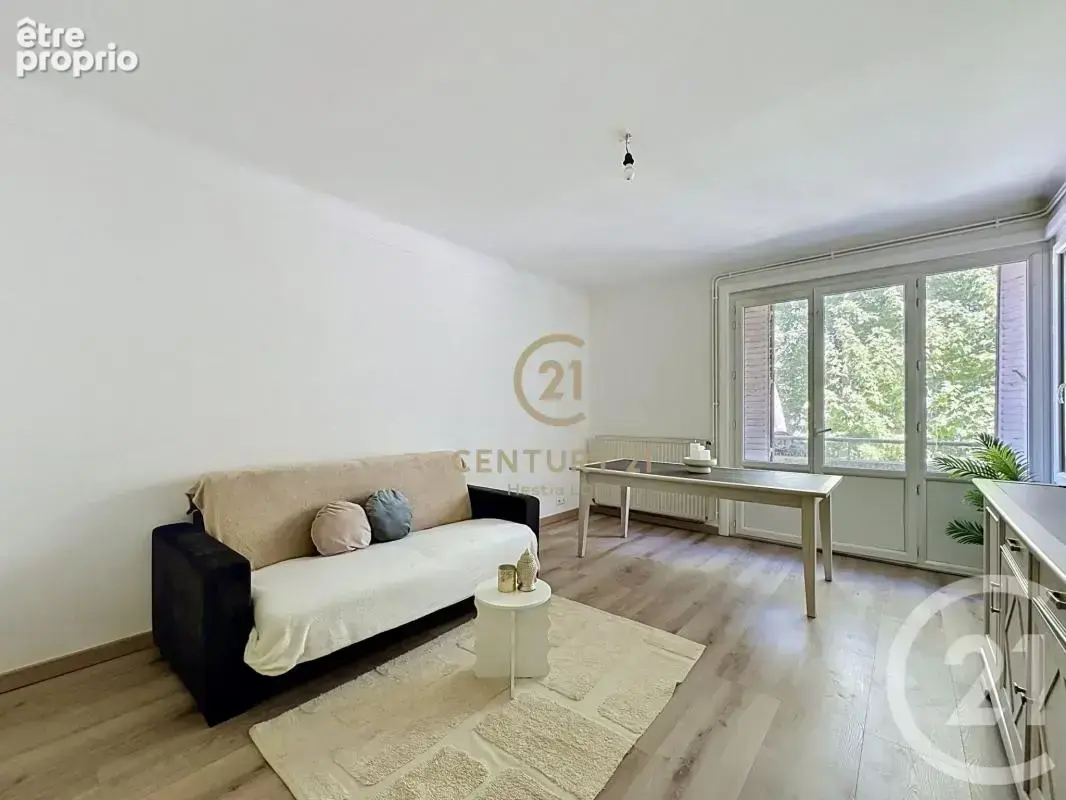 Appartement 2 pièces 51 m² à vendre à Givors (69700) - photo 3