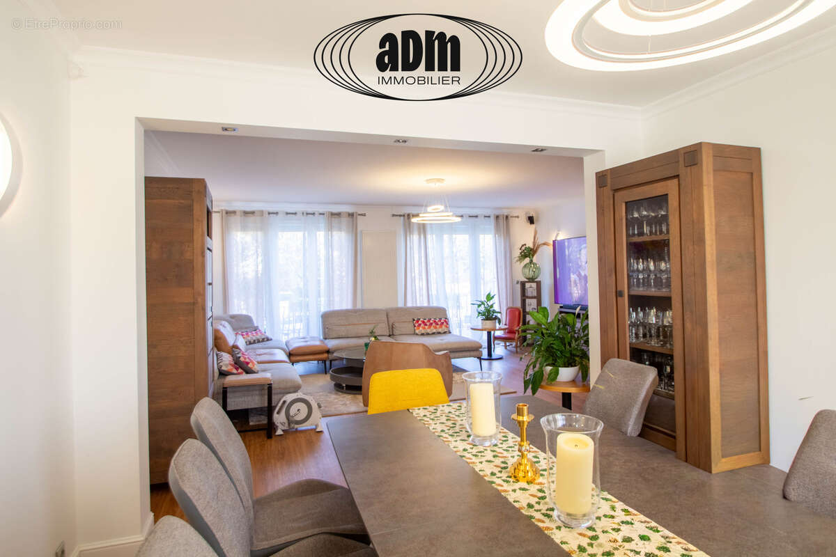 Maison à CHAMPS-SUR-MARNE