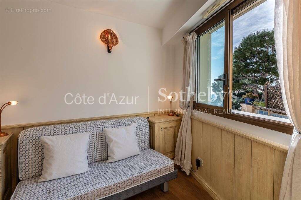 Appartement à CAP-D'AIL