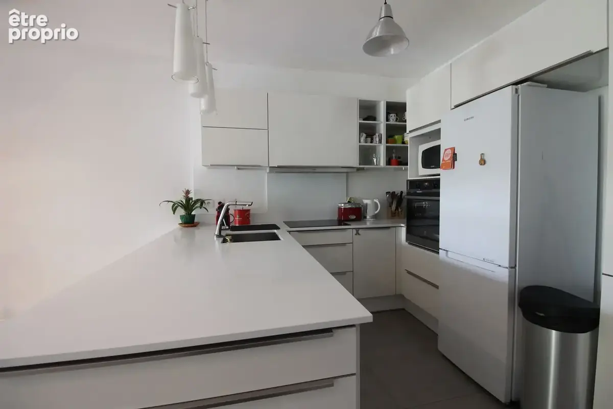 Appartement 3 pièces 74 m² à vendre à Ivry-Sur-Seine (94200) - photo 3