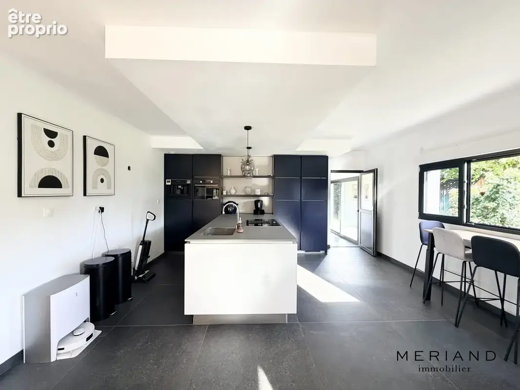 Maison 9 pièces 216 m² à vendre à Forest-Sur-Marque (59510) - photo 4