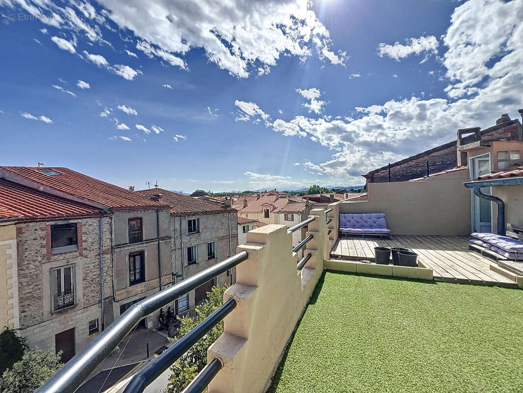 Maison à PEZILLA-LA-RIVIERE