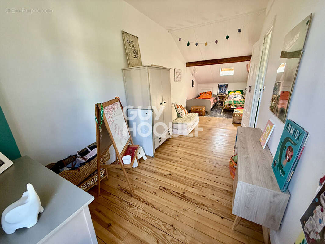 Appartement à CHAMALIERES
