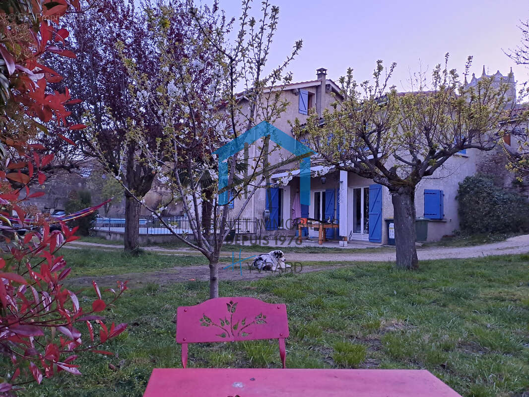 Maison à SAINT-MARTIN-LA-PLAINE