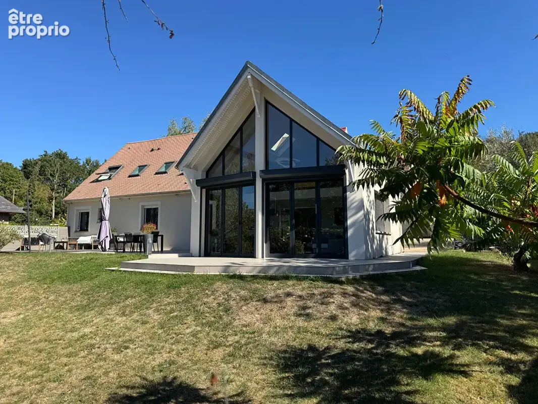 Grande maison contemporaine avec beaux volumes  Jouars Pontchartrain 8 pièces 233 m2 - photo 1