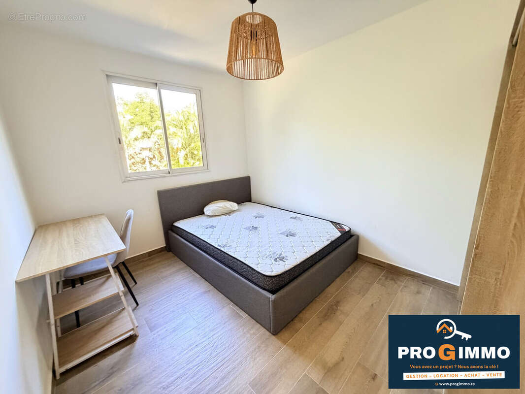 Appartement 81 m² à Le Tampon  - photo 7