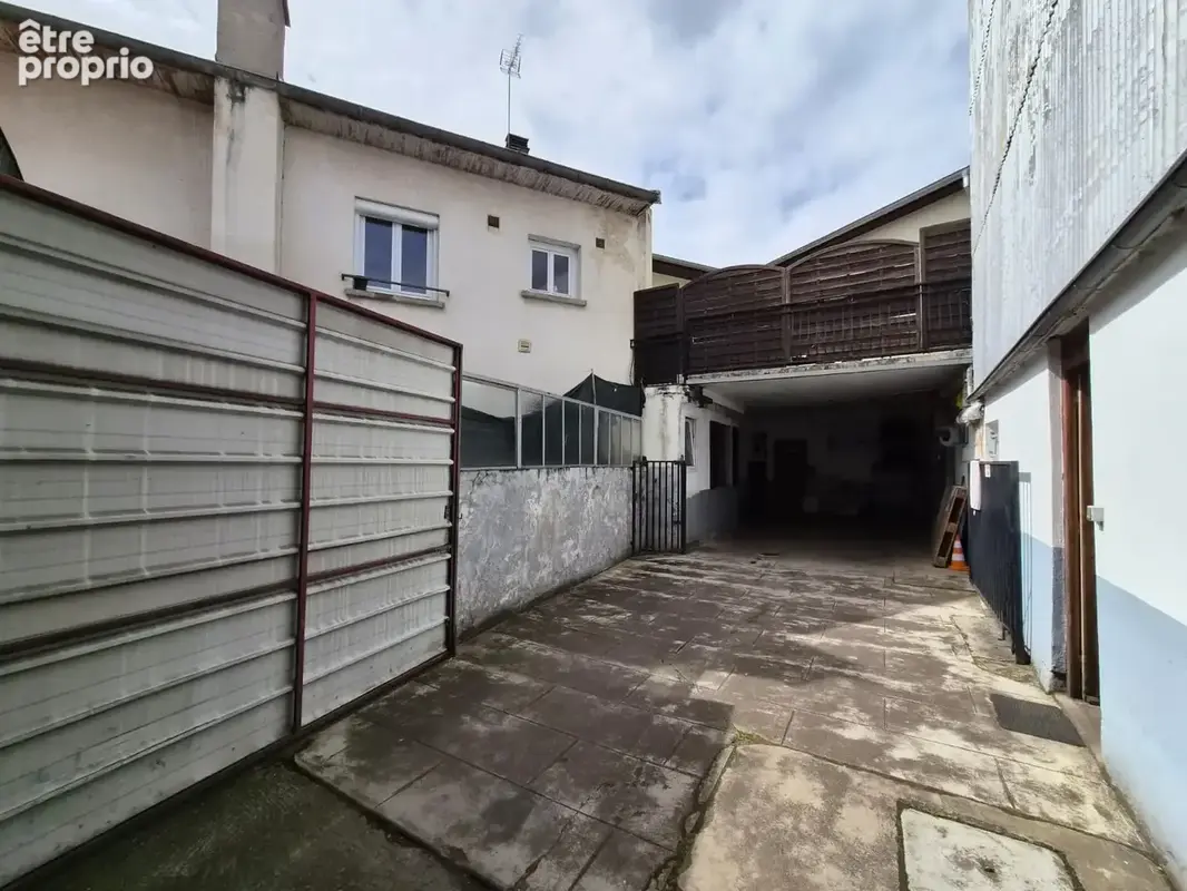 Vente immeuble avec garage automobile et appartement T6 VESOUL - photo 2