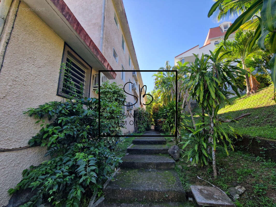 Appartement à LES TROIS-ILETS